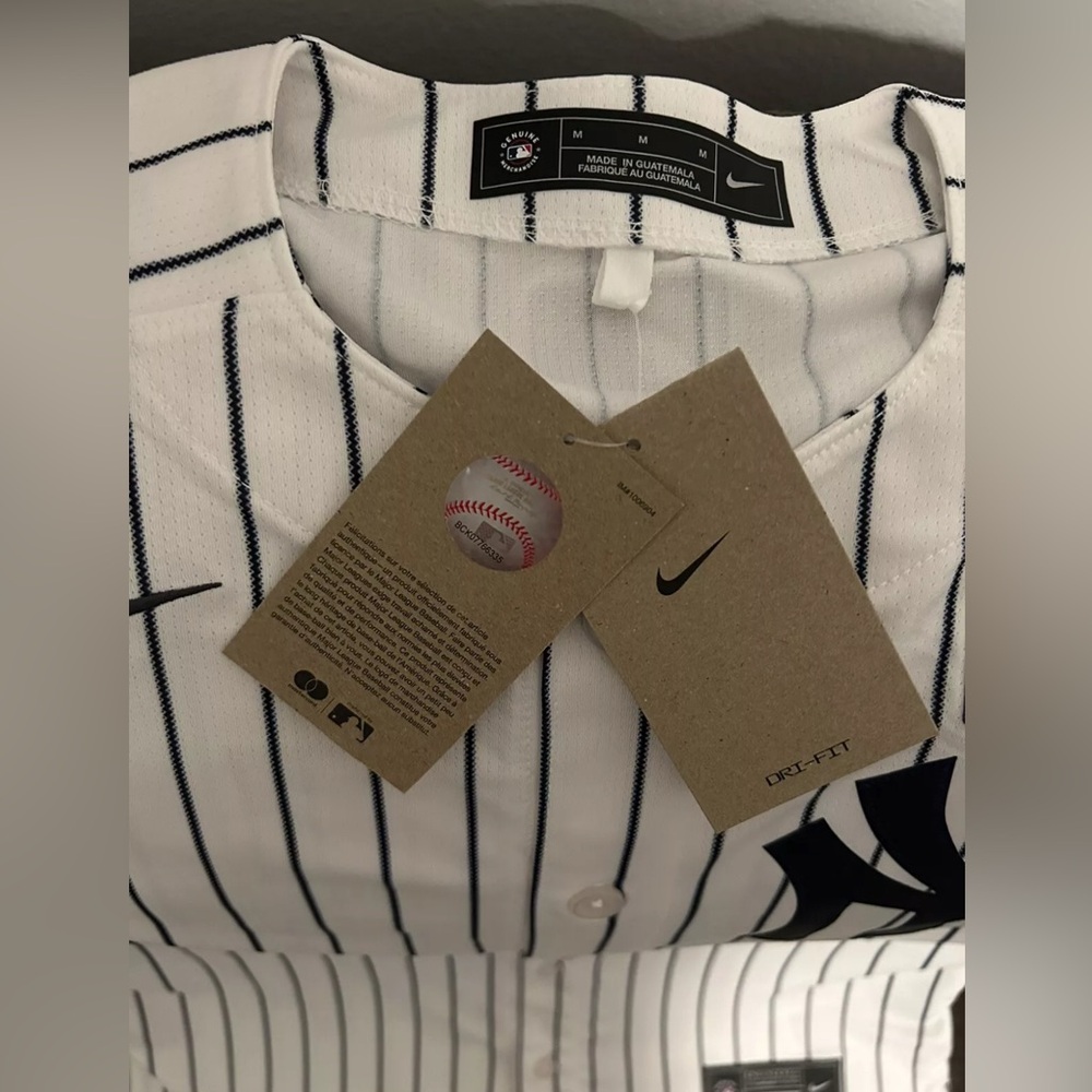 Nike Authentic New York Yankees Aaron Judge #99 World Series 2024 Jersey Sz: M - Picture 5 of 8